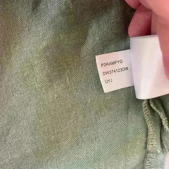 DKNY Pure Linen Cropped Shirt Green women’s Size Large - Picture 8 of 10